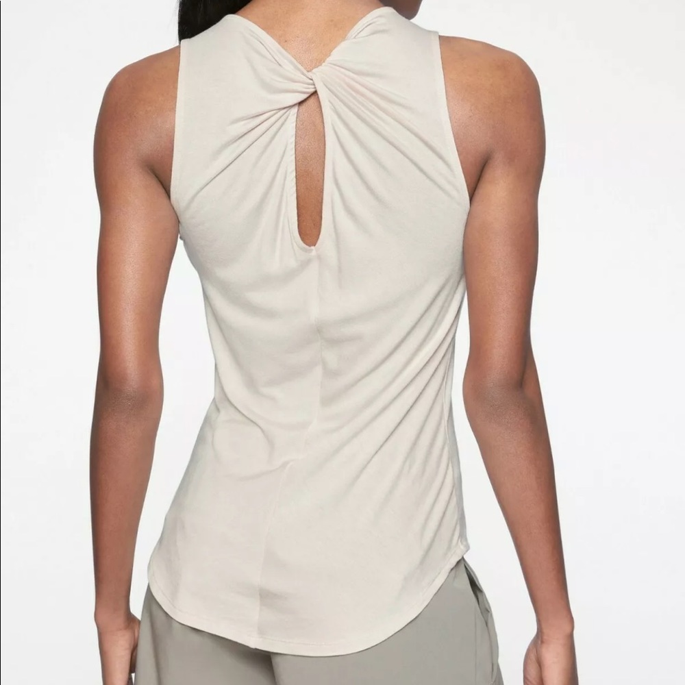 ATHLETA ballerina pink Cloudlight Twist Back Tank SZ SP